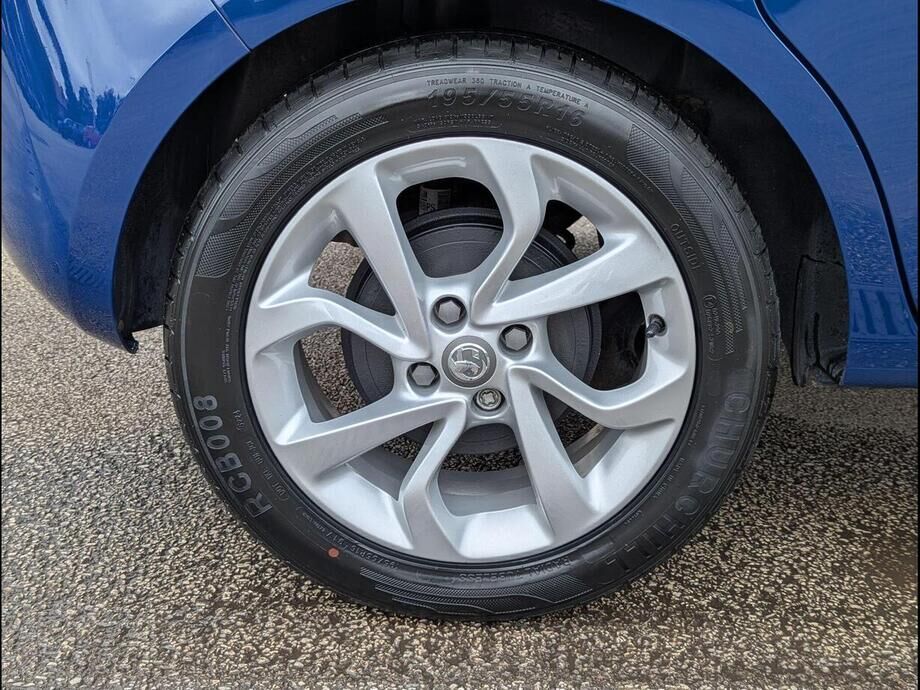 Corsa Corsa