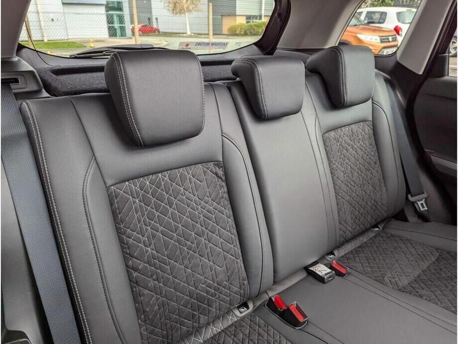 Vitara Vitara