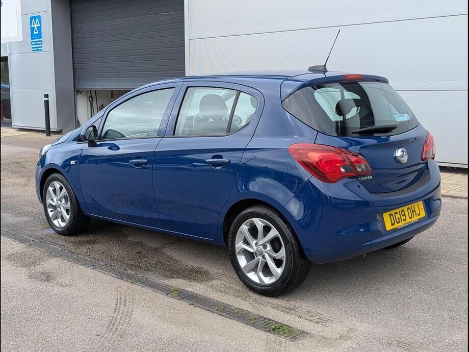Corsa Corsa